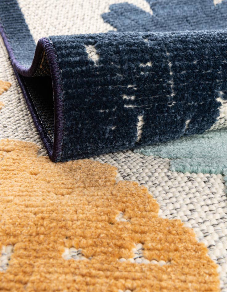 Detail image of  2' x 10'  Washable Belize Indoor / Outdoor Runner Rug