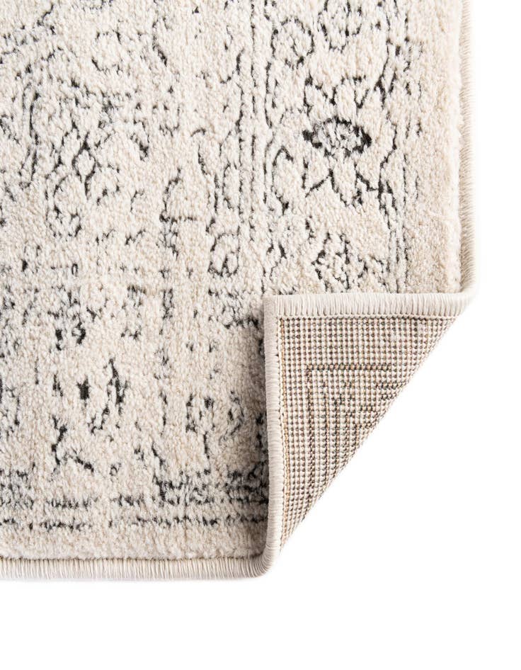 Detail image of  2' 7 x 10' Isabella Runner Rug