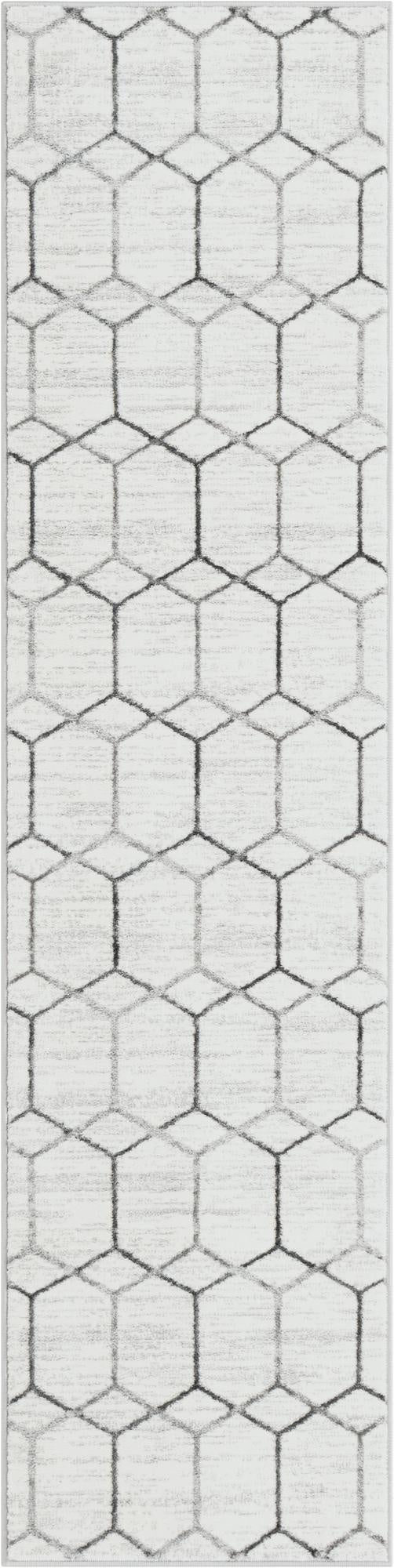  2' x 8' Lattice Trellis Runner Rug
