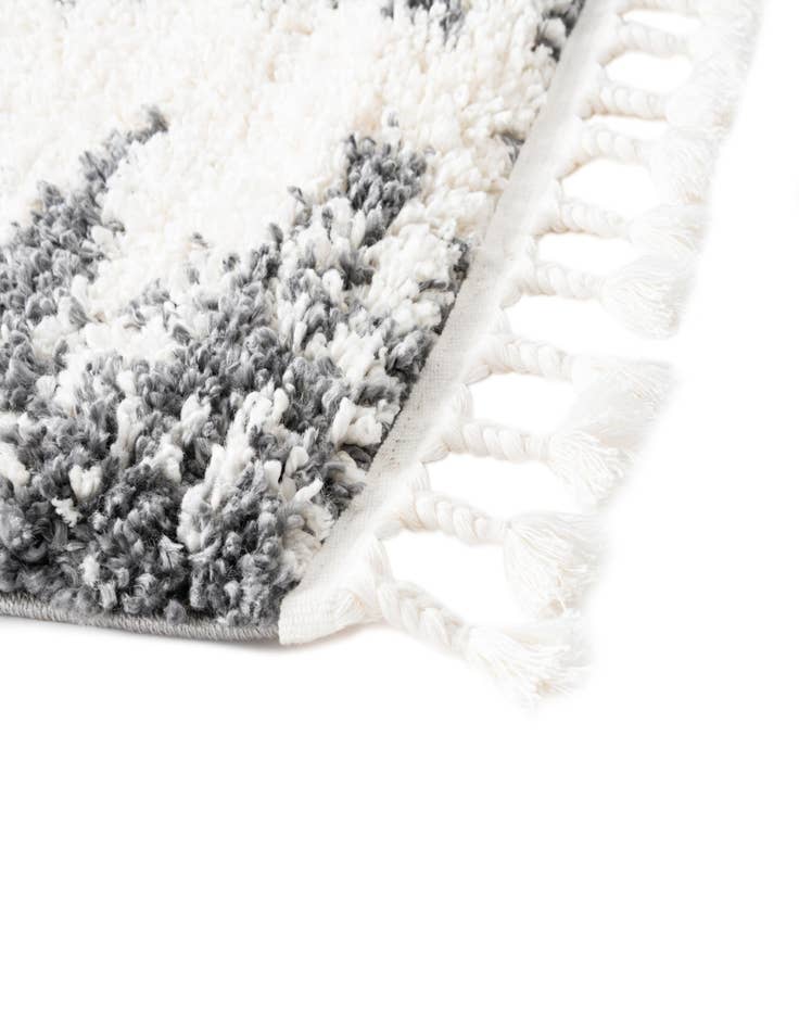 Detail image of  2' x 8' Serenity Shag Runner Rug