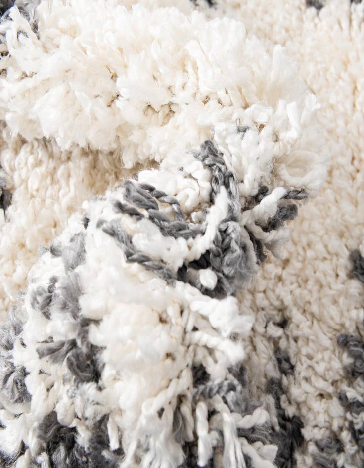 Detail image of  2' x 8' Serenity Shag Runner Rug