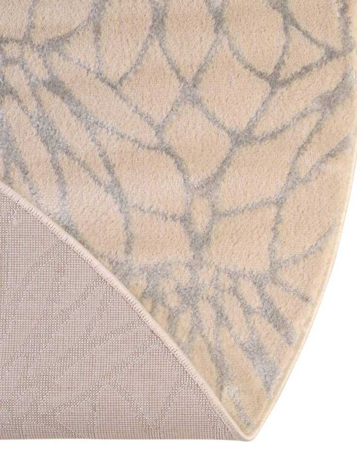 Detail image of  7' 10 x 7' 10  Marilyn Monroe&trade; Glam Dahlia Round Rug