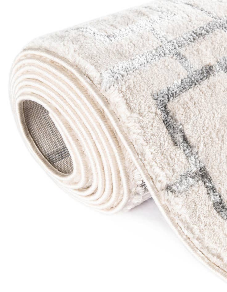 Detail image of  7' 10 x 7' 10  Marilyn Monroe&trade; Glam Deco Square Rug