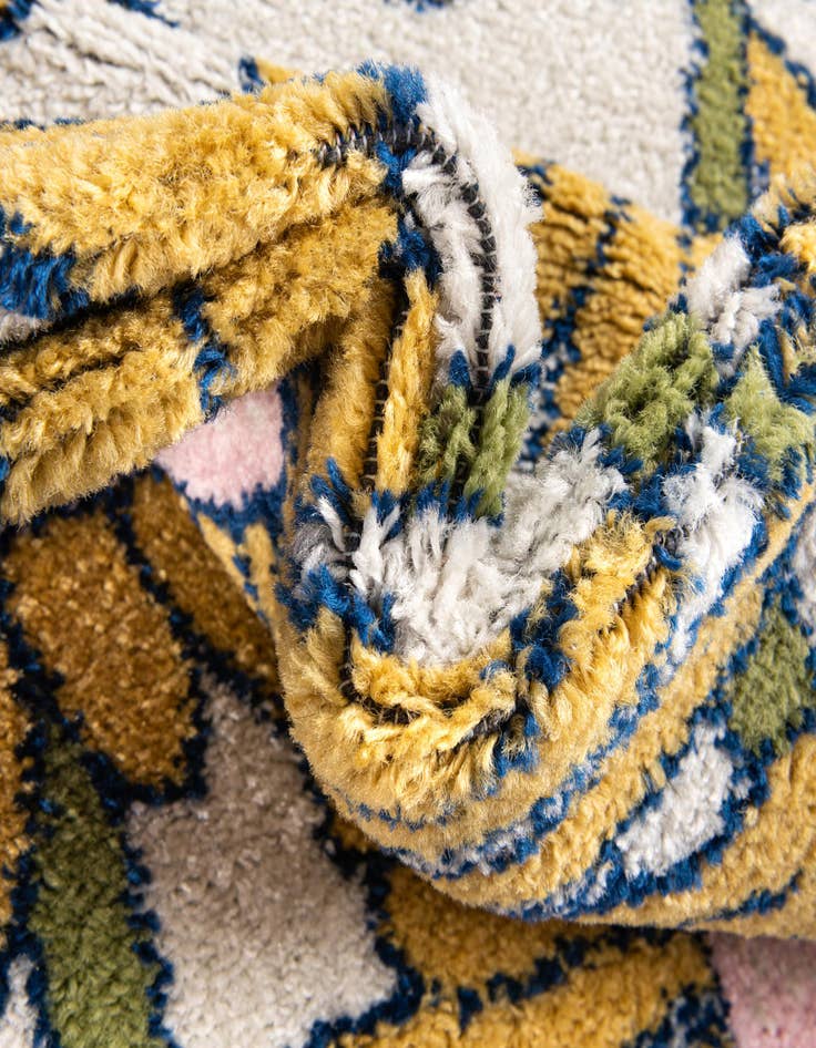 Detail image of  7' 10 x 7' 10 Bloom Square Rug