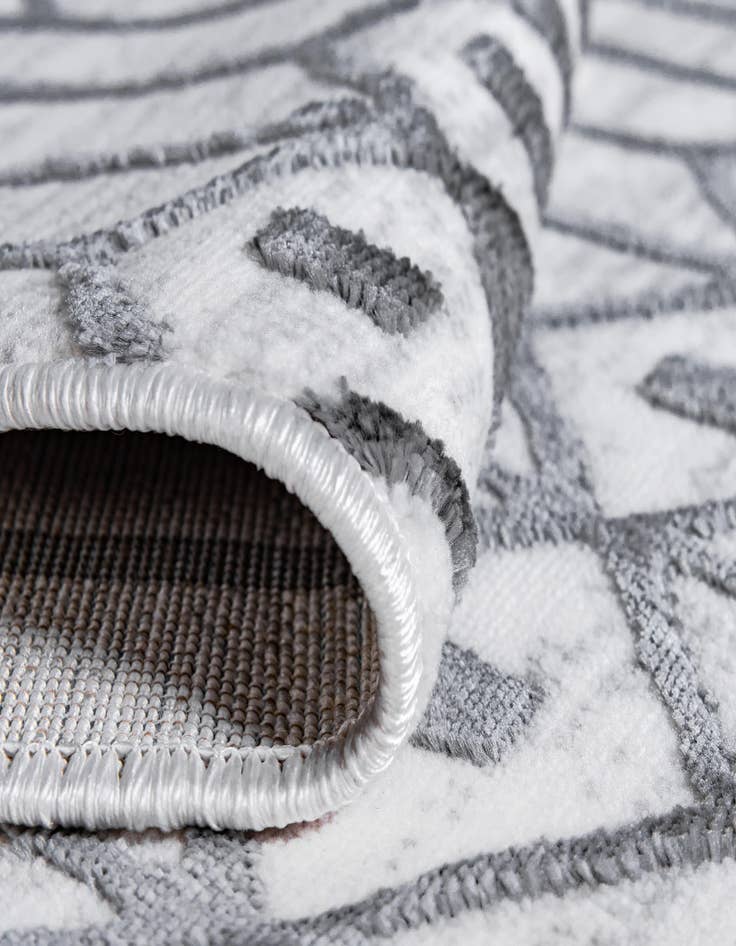 Detail image of  7' x 7' Lattice Trellis Square Rug