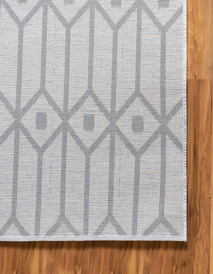 Detail image of  7' x 7' Lattice Trellis Square Rug