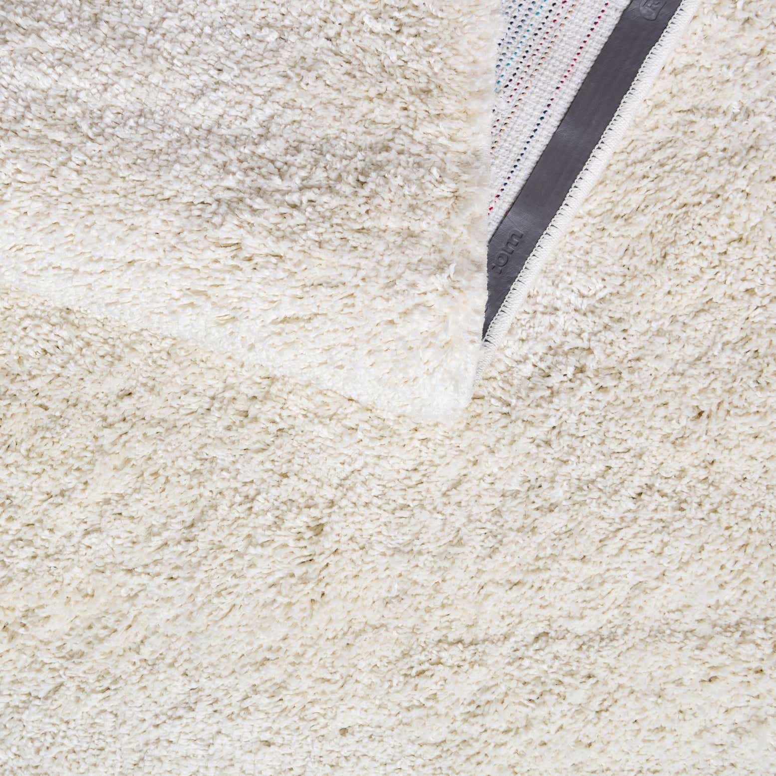 White 5' x 5' Soft Solid Shag Square Rug | Rugs.com