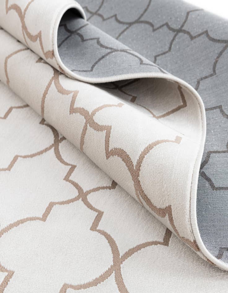 Detail image of Jill Zarin 7' 10 x 7' 10 Uptown Lincoln Center Square Rug