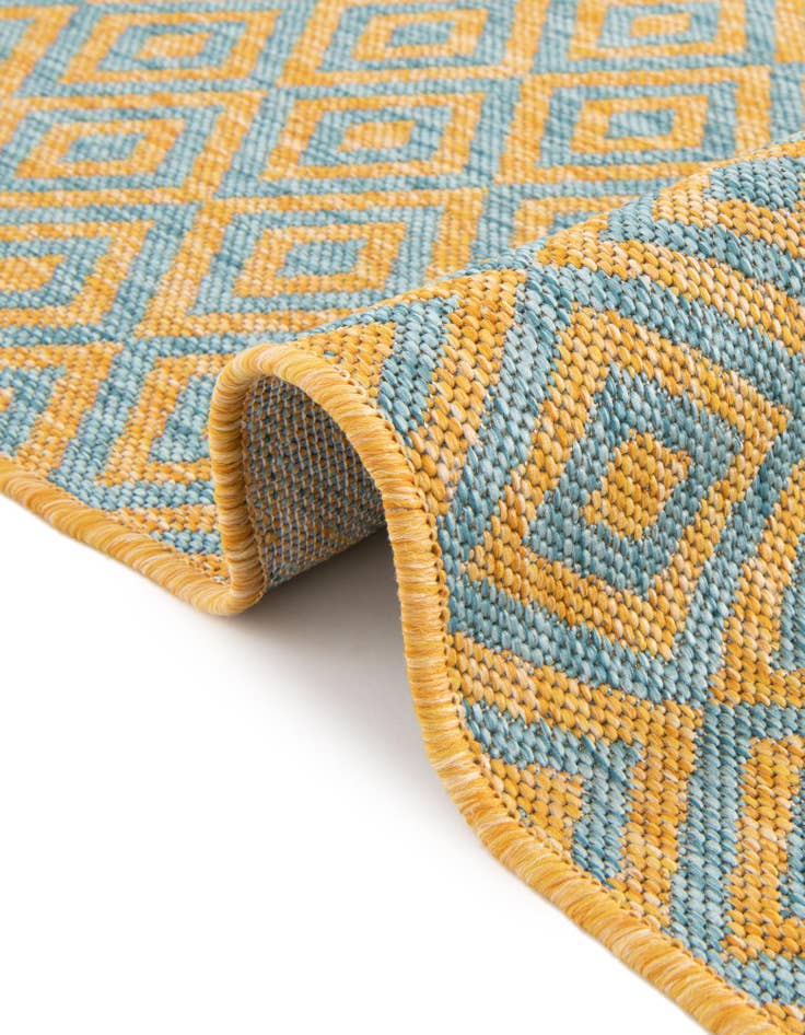 Detail image of  7' 10 x 10'  Washable Jill Zarin Costa Rica Indoor / Outdoor Oval Rug