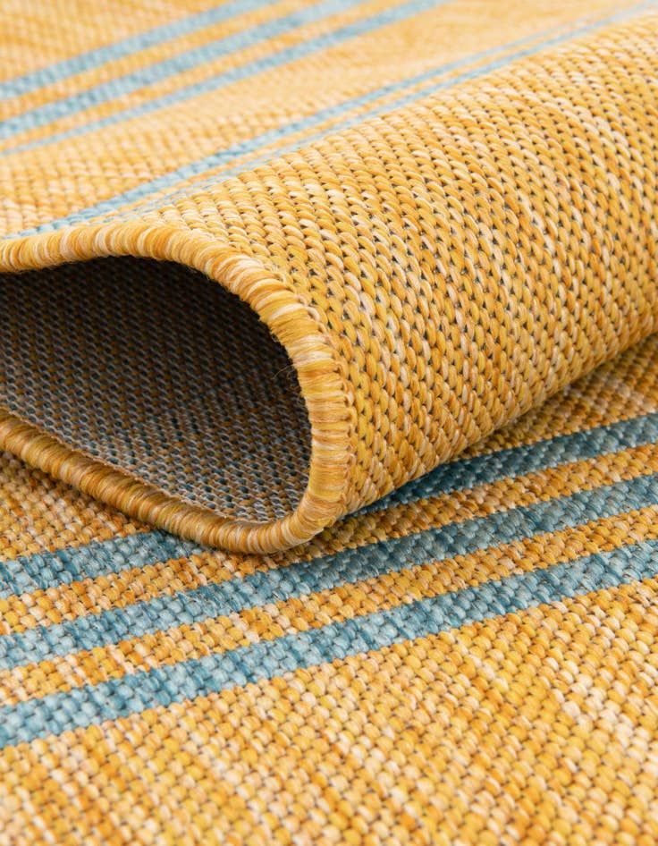 Detail image of  7' 10 x 10'  Washable Jill Zarin Anguilla Indoor / Outdoor Oval Rug