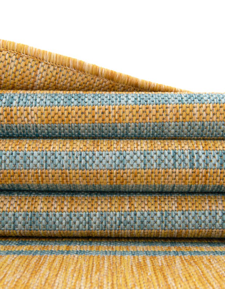 Detail image of  13' x 13'  Washable Jill Zarin Anguilla Indoor / Outdoor Round Rug