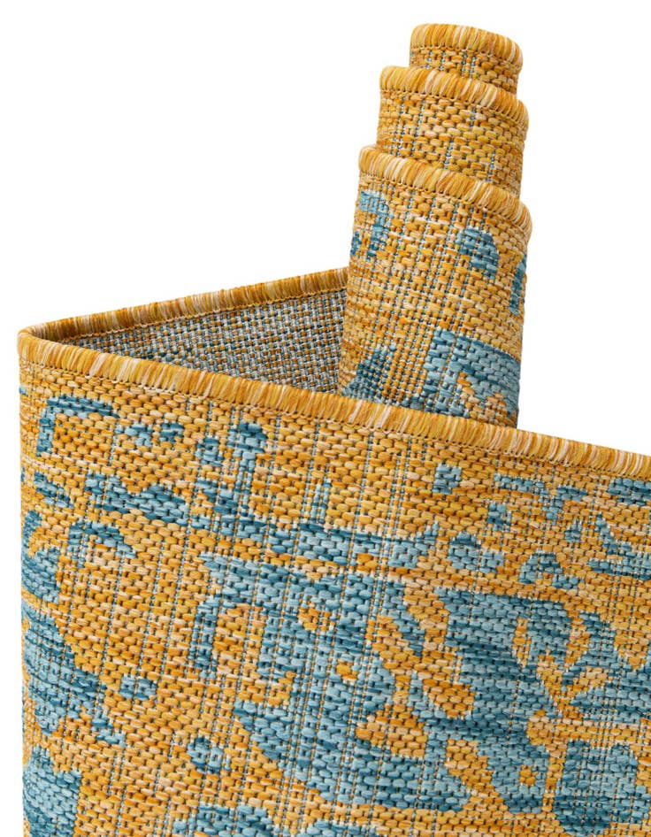 Detail image of  10' 8 x 10' 8  Washable Jill Zarin Dubai Indoor / Outdoor Round Rug