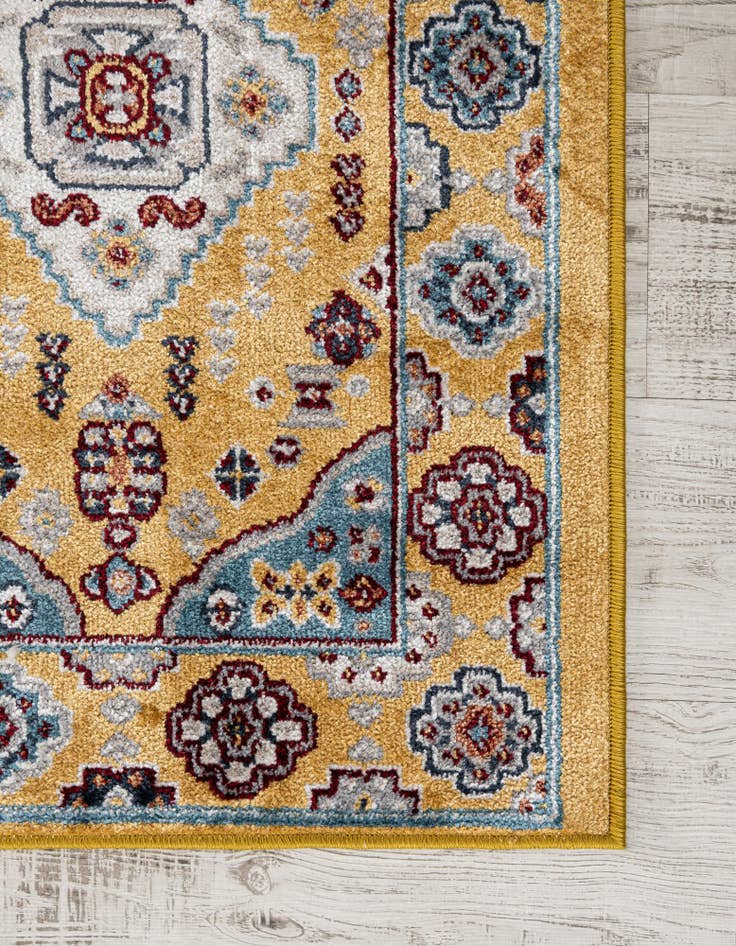 Detail image of  7' x 10' Kamala Washable Rug