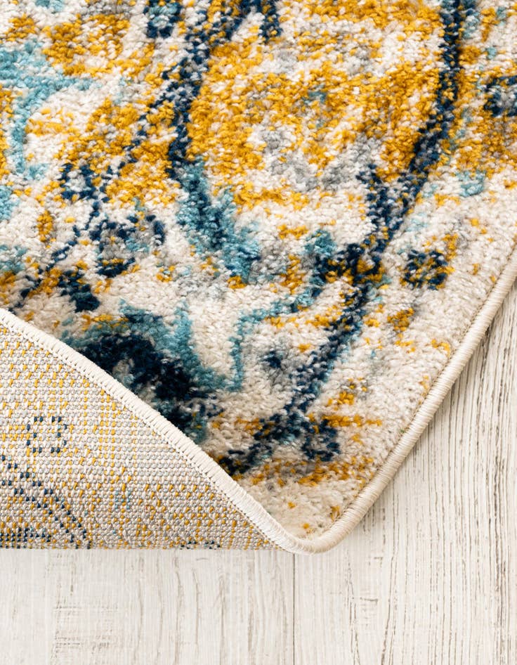 Detail image of 8' x 8' Madeline Vintage Round Rug