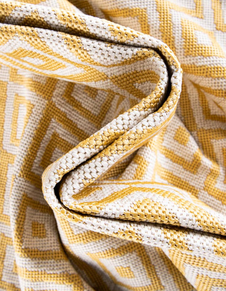 Detail image of  5' 3 x 8'  Washable Jill Zarin Costa Rica Indoor / Outdoor Oval Rug