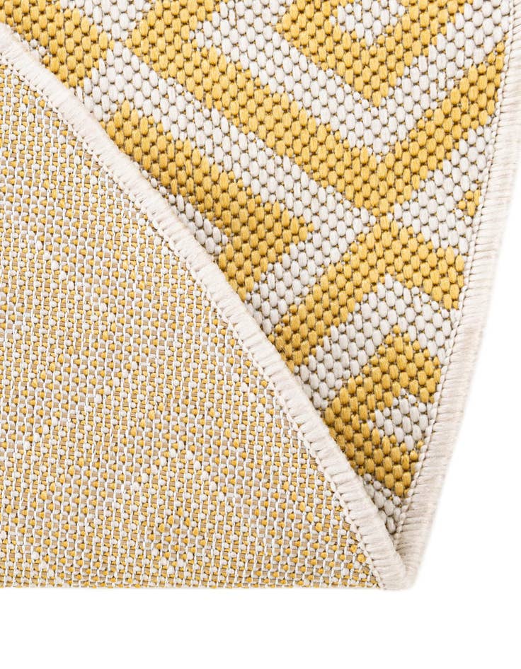 Detail image of  5' 3 x 8'  Washable Jill Zarin Costa Rica Indoor / Outdoor Oval Rug