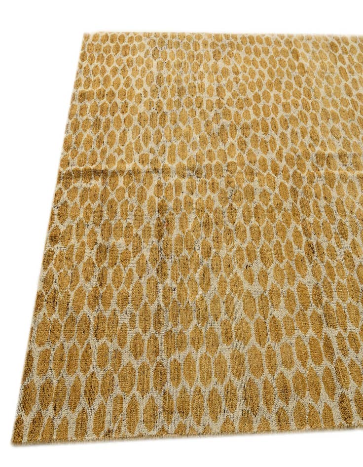 Detail image of  6' x 8' 11  Hand Knotted Darya Wool Rug