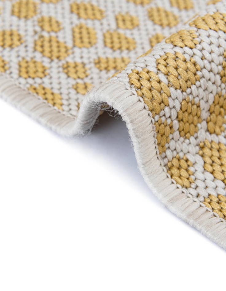 Detail image of  2' x 6'  Washable Jill Zarin Cape Town Indoor / Outdoor Runner Rug