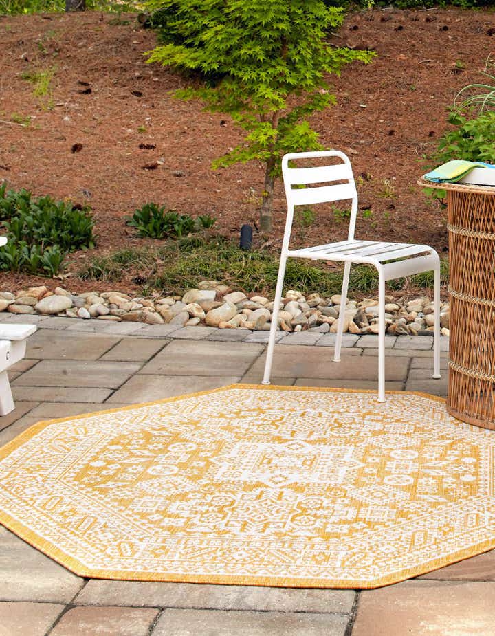 Yellow 7' 10 x 7' 10 Aztec Indoor / Outdoor Octagon Rug | Rugs.com