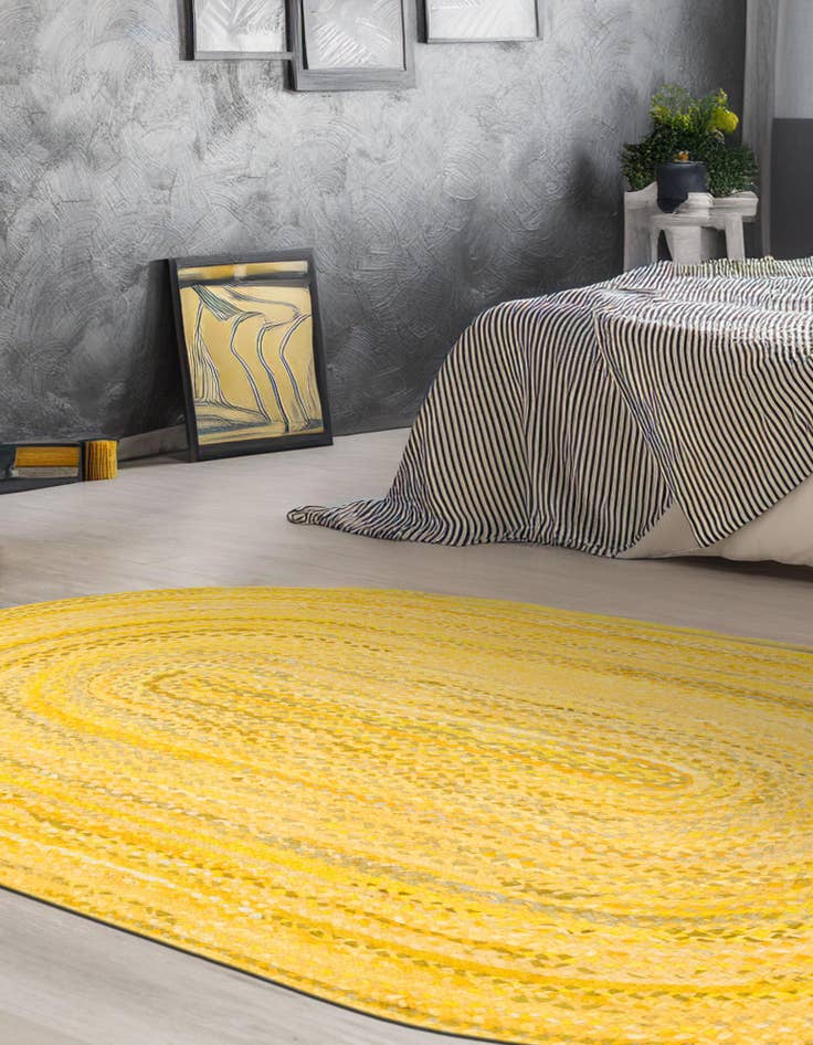 Detail image of  8' x 10'  Hand Braided Chindi Oval Rug