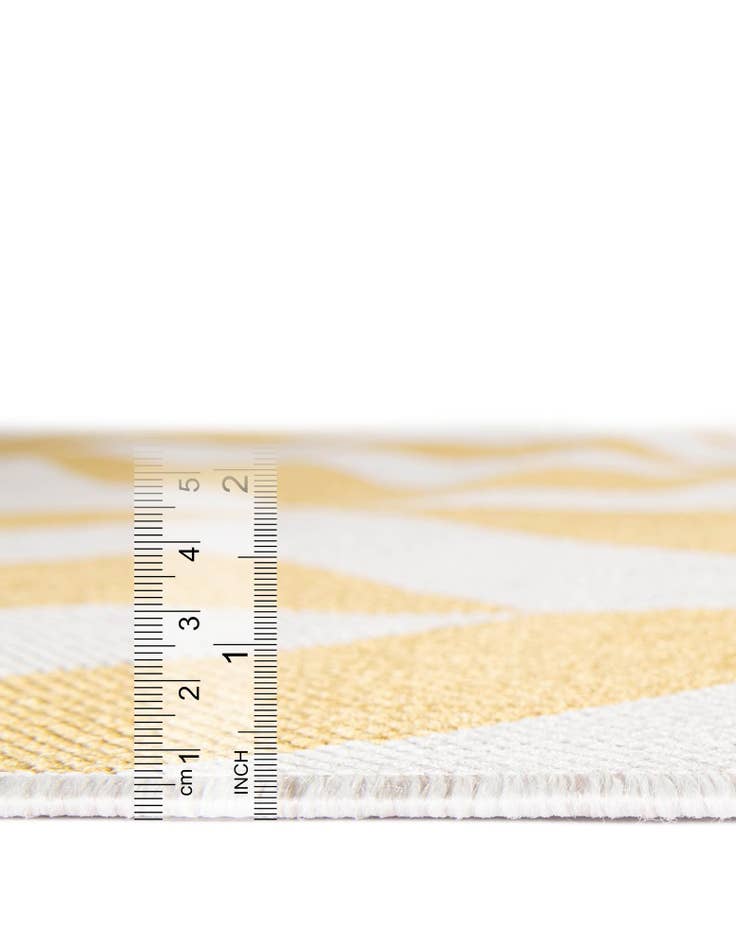 Detail image of  7' 10 x 10'  Washable Jill Zarin Napa Indoor / Outdoor Oval Rug