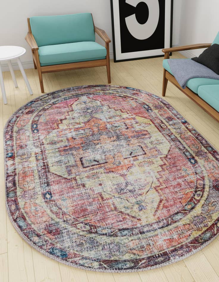 Detail image of  2' x 3'  Washable Maahru Oval Rug