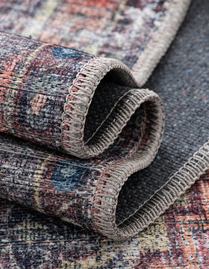 Detail image of  10' 6 x 10' 6  Washable Maahru Round Rug