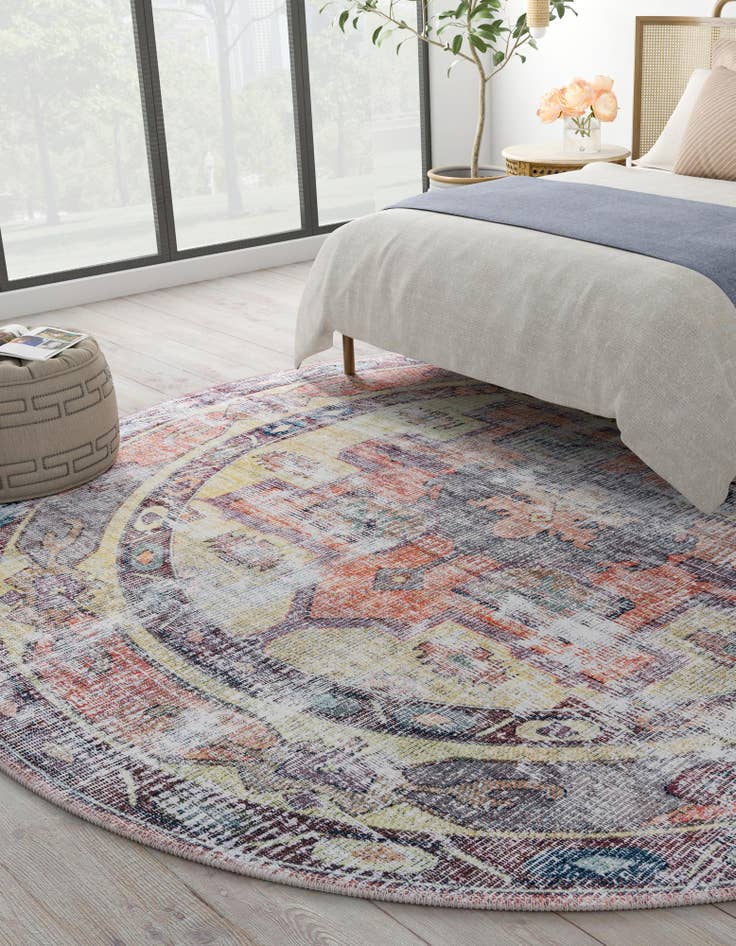 Detail image of  10' 6 x 10' 6  Washable Maahru Round Rug