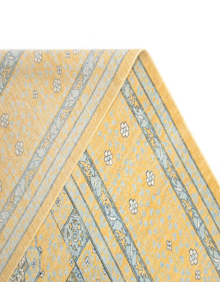 Detail image of  8' 9 x 12' 7  Hand Knotted Amina Rug