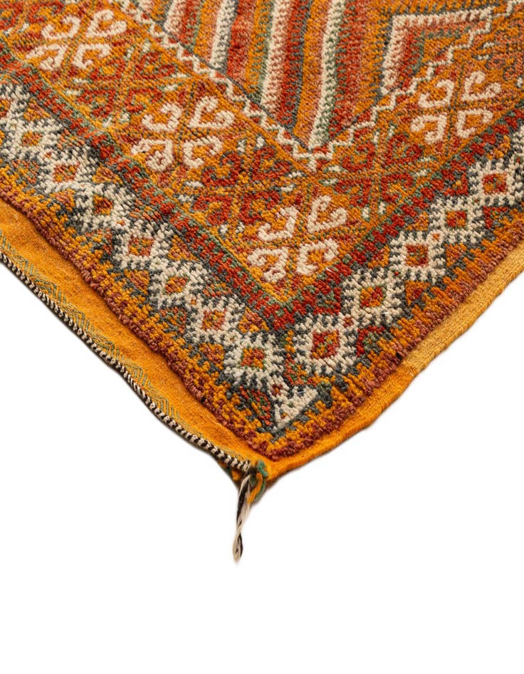 Detail image of  4' 8 x 8' Berber Haut-Atlas Rug