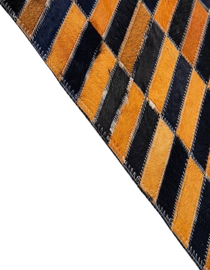 Detail image of  5' x 8' Cowhide - Patchwork Rug