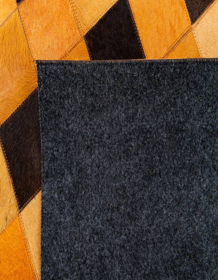 Detail image of  5' 1 x 7' 11 Cowhide Stocks Rug