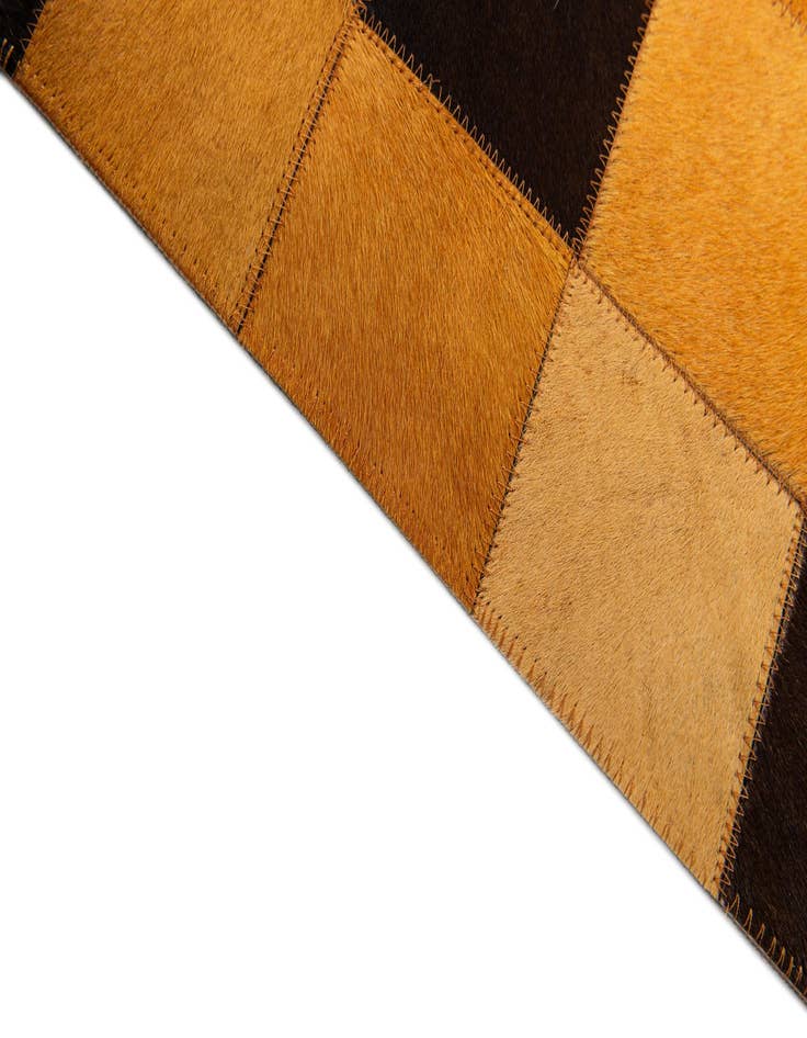 Detail image of  5' 1 x 8' Cowhide Stocks Rug