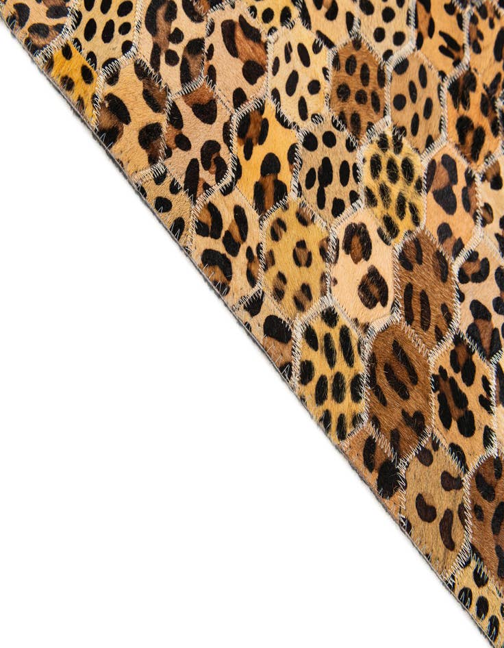 Detail image of  5' 1 x 8' Cowhide Stocks Rug