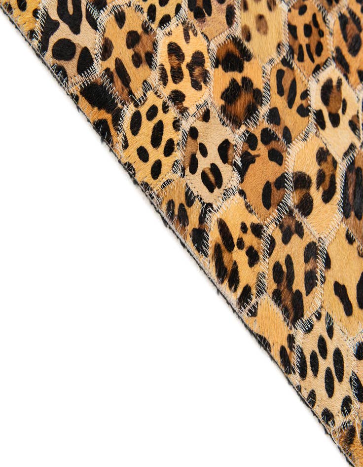 Detail image of  4' 11 x 8' Cowhide Stocks Rug