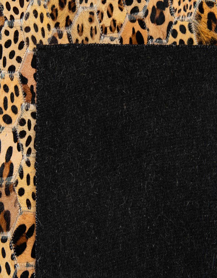 Detail image of  4' 11 x 8' Cowhide Stocks Rug