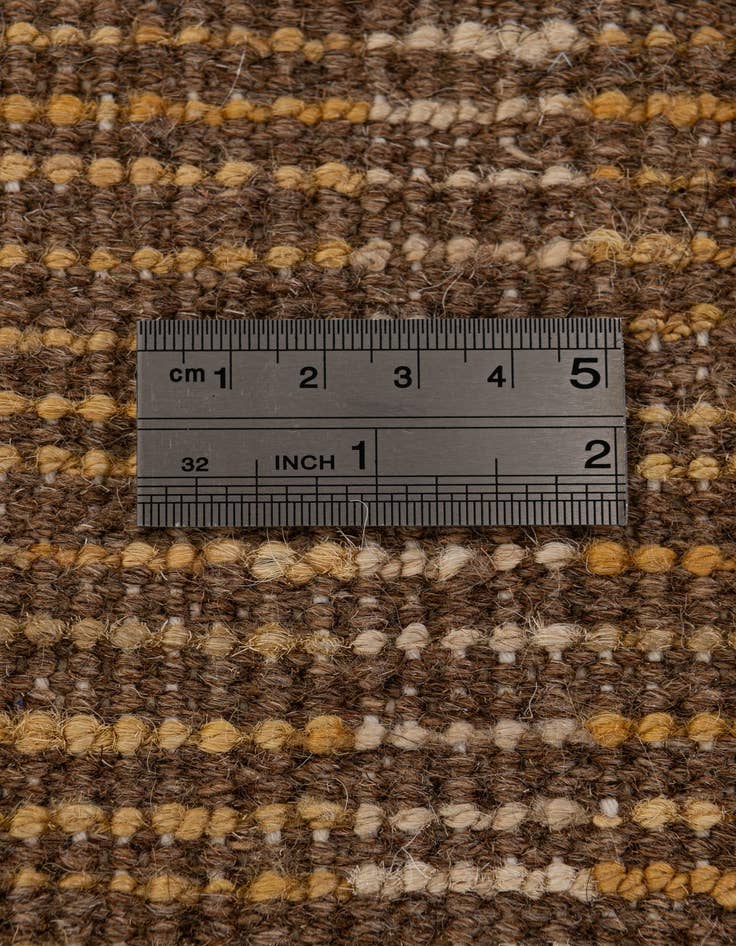 Detail image of  5' 6 x 7' 7  Hand Knotted Darya Wool Rug