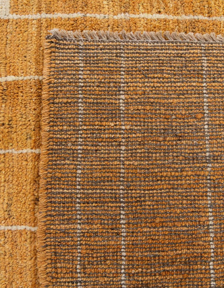 Detail image of  5' 9 x 7' 9  Hand Knotted Darya Wool Rug