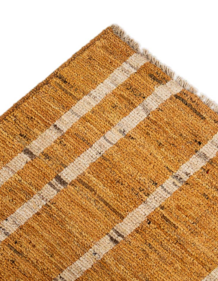 Detail image of  5' 7 x 7' 10  Hand Knotted Darya Wool Rug