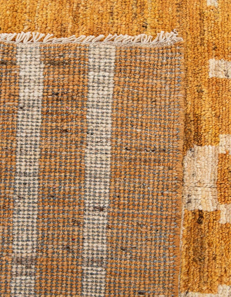 Detail image of  5' 7 x 7' 10  Hand Knotted Darya Wool Rug