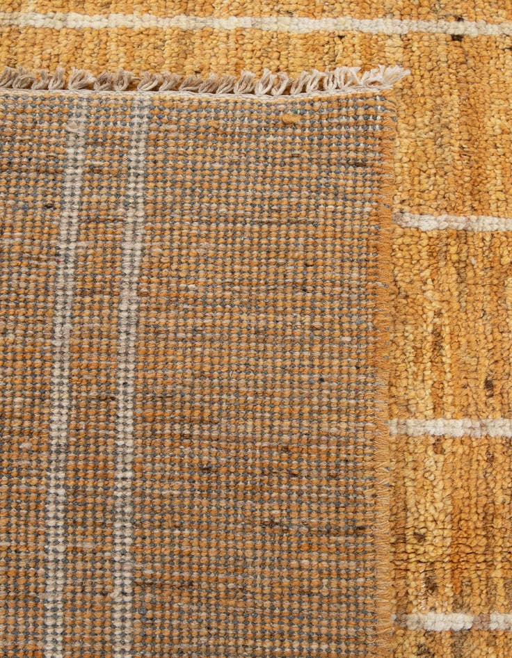 Detail image of  6' 6 x 9' 7  Hand Knotted Darya Wool Rug