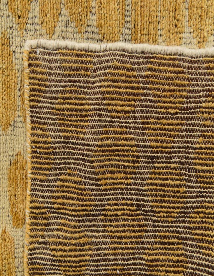 Detail image of  6' x 9'  Hand Knotted Darya Wool Rug