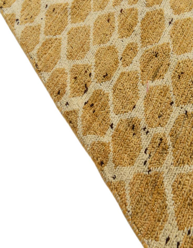 Detail image of  6' x 8' 8  Hand Knotted Darya Wool Rug