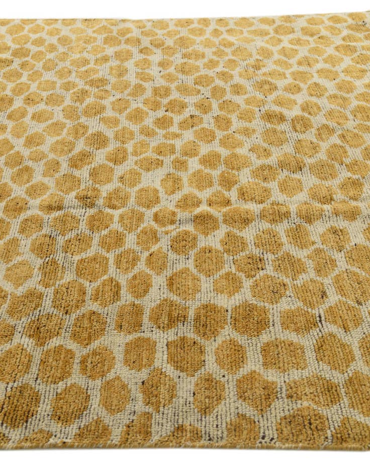 Detail image of  5' 9 x 9' 1  Hand Knotted Darya Wool Rug