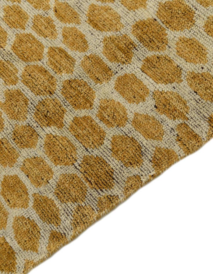 Detail image of  5' 9 x 9' 1  Hand Knotted Darya Wool Rug