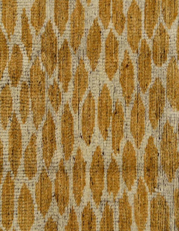 Detail image of  6' 1 x 9'  Hand Knotted Darya Wool Rug