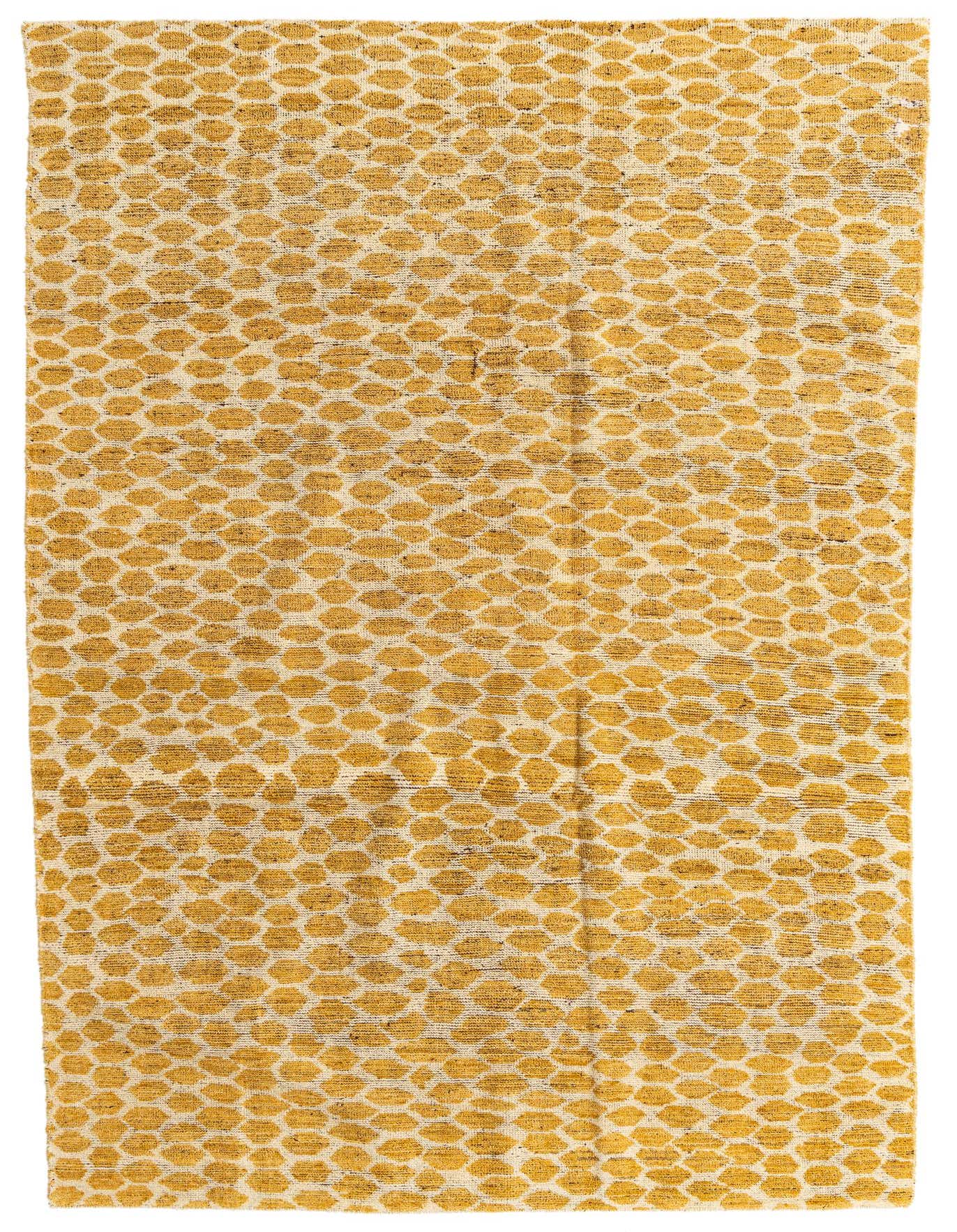 A 6x9 rectangular Darya rug with a modern abstract pattern in varying shades of yellow and gold, made of wool.