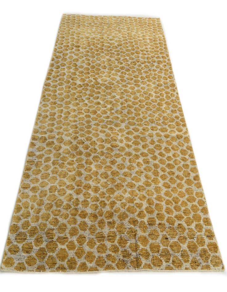 Detail image of  6' 1 x 9'  Hand Knotted Darya Wool Rug