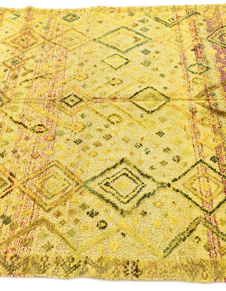 Detail image of  5' 4 x 8' 4  Hand Knotted Darya Wool Rug