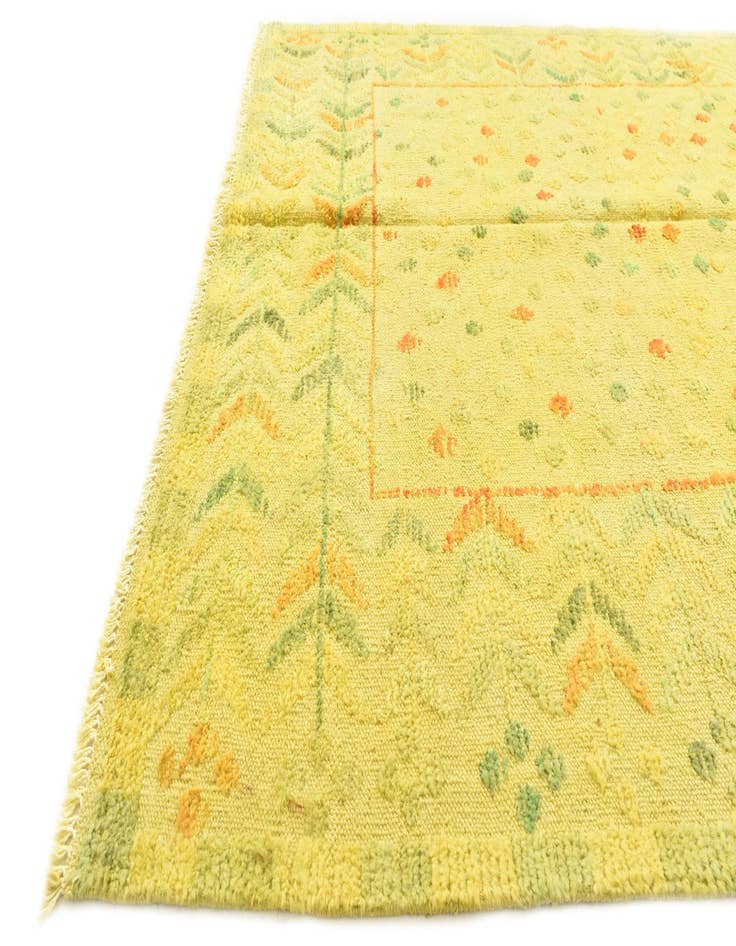 Detail image of  5' x 7' 2  Hand Knotted Darya Wool Rug